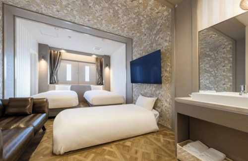 Suruga Ward Hotel | Nonsmoking Triple room Choice of Japanese or Western breakfast included / Shizuoka Shizuoka
