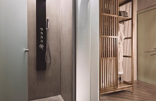 Apollonia Casa | Noon Beyond Accommodation