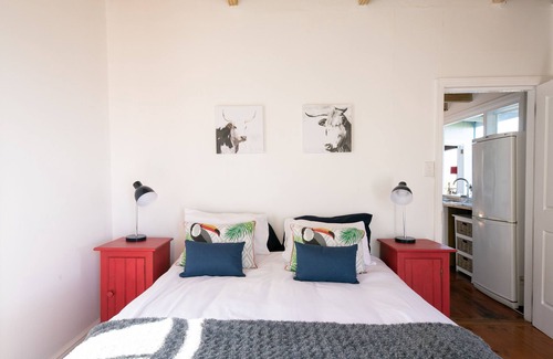 Noordhoek Casa | Noordhoek Beach Cottage: ¡relájese en la naturaleza pero cerca de todas las comodidades!