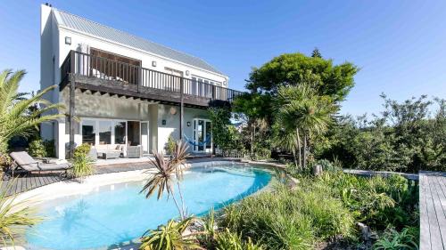 Noordhoek Casa | Noordhoek Beach Villa - solar back up power