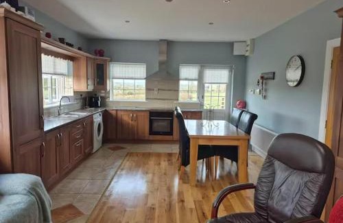 Mullagh Casa | Nora's Cottage Mullagh Kells - Sleeps 5