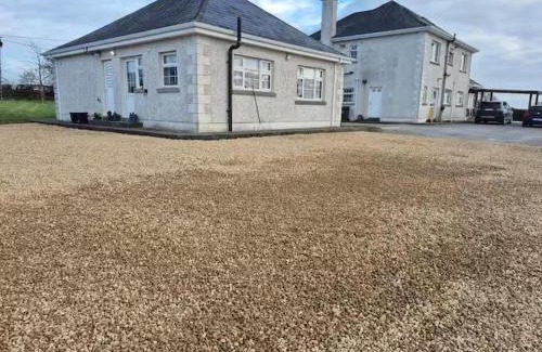 Mullagh Casa | Nora's Cottage Mullagh Kells - Sleeps 5
