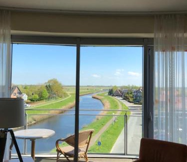 Bensersiel Hotel | Nordseehotel Benser Hof Garni am Hafen