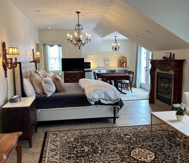 Guelph Casa | Norfolk Guest House Inn