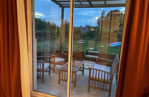 Saint-Philbert-des-Champs Casa | Norman cottage with garden