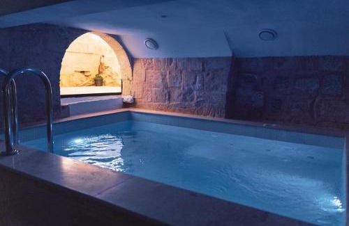 Floriana Casa | NORMALT- luxurious stay