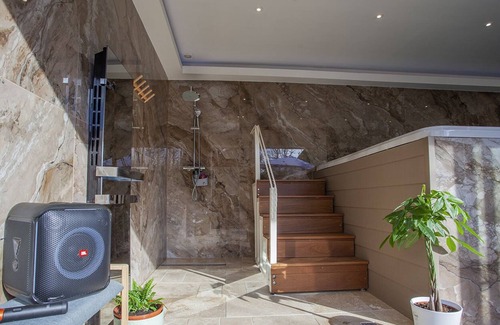Honfleur Casa | Norman house in Honfleur with private swim spa