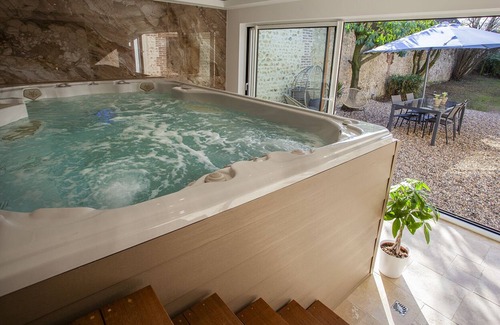 Honfleur Casa | Norman house in Honfleur with private swim spa
