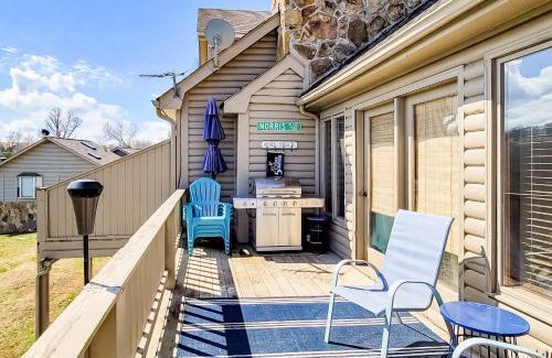 La Follette Casa | Norris Cove Retreat