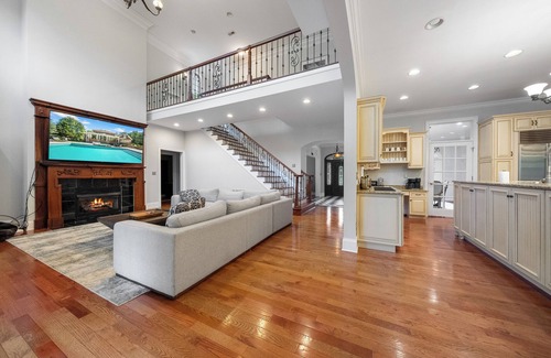 Caryville Casa | Norris Lake Manor-Exquisite Waterfront with *Private Dock *Pool *Hot tub *Game room