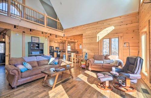 Tazewell Casa | Norris Lake Vacation Rental with Boat Slip