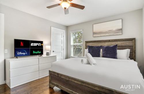 Highland Casa | North ATX Retreat w Open Concept Layout and Backyard