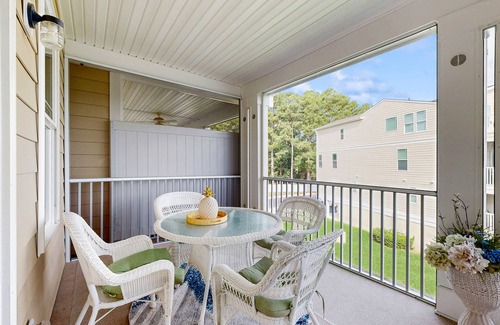 Bethany Beach Casa | North Beach spacious townhouse w/shared pool, deck, grill