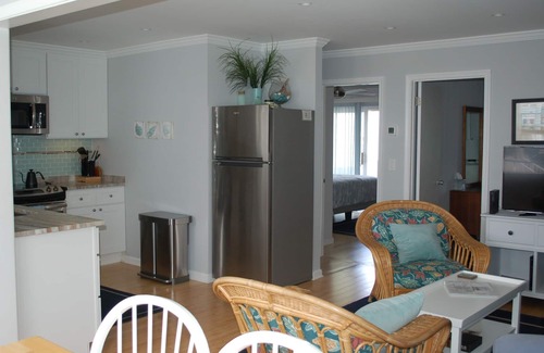 Bethany Beach Condominio | Norte Bethany Beach Condo - 2 BR Océano bloque! Playas tranquilas!