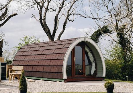 Armoy Otro | North Coast 9 Glamping