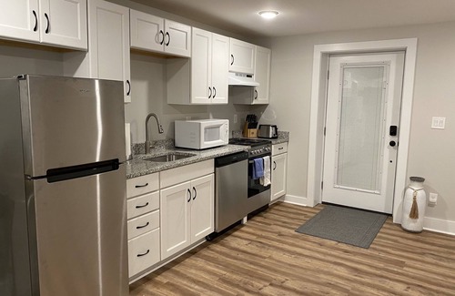 North Downtown Apartamento | North Downtown Studio (UVA, Martha Jeff, SNL / S y P)