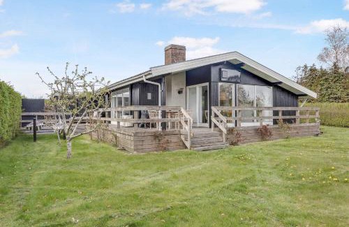 Skastrup Strand Casa | North Funen Summer Idyll By The Water