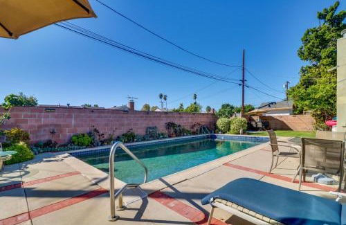 North Hills West Casa | North Hills 2BR Home and Outdoor Pool