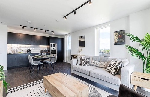 College Park and Old Oak Apartamento | North Ken II - 1-Bedroom+Balcony+Concierge