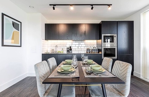 College Park and Old Oak Apartamento | North Ken II - 1-Bedroom+Balcony+Concierge