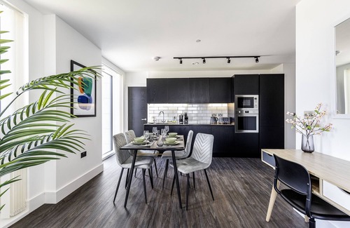 College Park and Old Oak Apartamento | North Ken III - 1-Bedroom+Balcony+Concierge