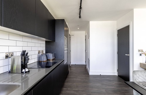 College Park and Old Oak Apartamento | North Ken III - 1-Bedroom+Balcony+Concierge