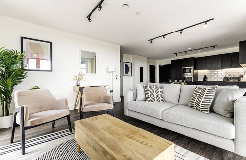 College Park and Old Oak Apartamento | North KenIX - 3Bedroom+2Bathroom+Balcony+Concierge