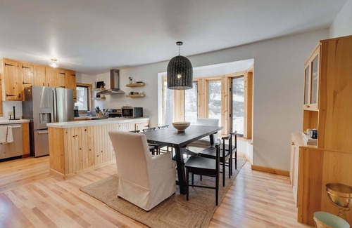Alpine Meadows Casa | North Lake Hideaway | Prime Locale for Outdoor Fun