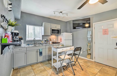 North Las Vegas Apartamento | North Las Vegas Studio w/ Fire Pit: 10 Mi to Strip