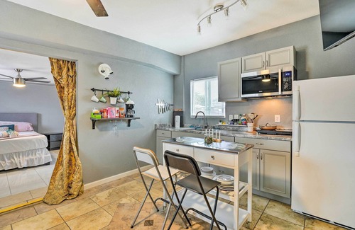 North Las Vegas Apartamento | North Las Vegas Studio w/ Fire Pit: 10 Mi to Strip