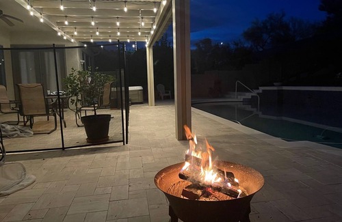 Tramonto Casa | North Phoenix oasis with heated saltwater pool.