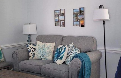 Rehoboth Beach Cabaña | North Rehoboth Cottage with prime ocean-block location