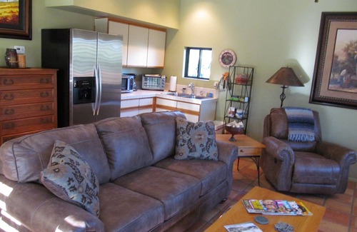 North Scottsdale Casa | North Scottsdale 1 Bedroom Stand Alone Guest House con garaje.