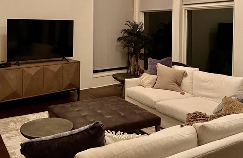 Winnetka Casa | North Shore 4 bedroom home near New Trier Schools