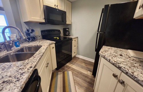 Traverse City Condominio | North Shore Inn Traverse City - Unit 204