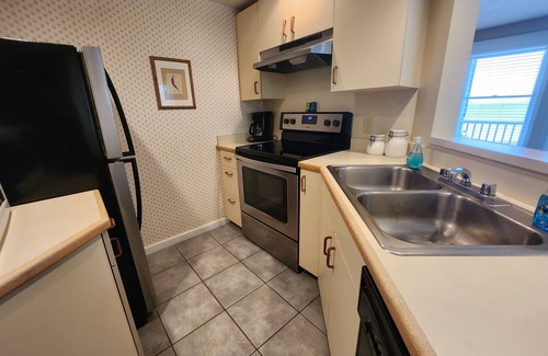 Traverse City Condominio | North Shore Inn Traverse City - Unit 209