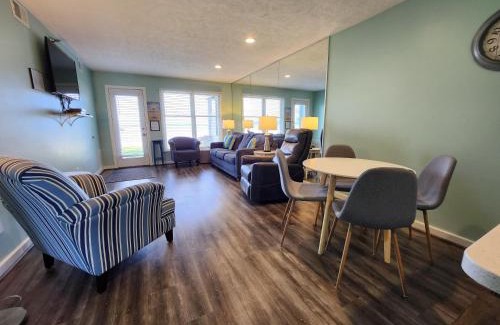 Traverse City Casa | North Shore Inn TC 102