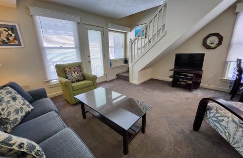Traverse City Casa | North Shore Inn TC 309
