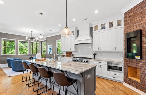 Westport Casa | North Shore Landing w/Heated Pool & Optional Boat Rental