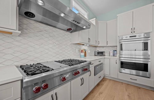 Surf City Casa | North Shore Paradise #199 - 7 BR, 7.5 BA Oceanfront Home w/Pool & Hot Tub
