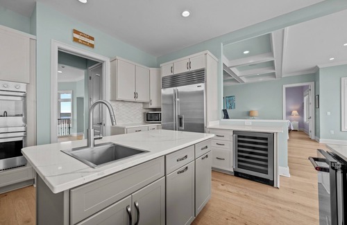 Surf City Casa | North Shore Paradise #199 - 7 BR, 7.5 BA Oceanfront Home w/Pool & Hot Tub