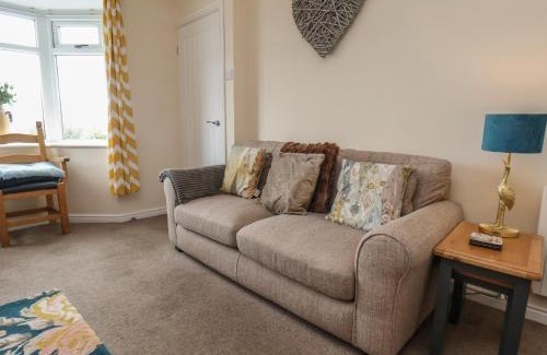 Loftus Casa | North Terrace