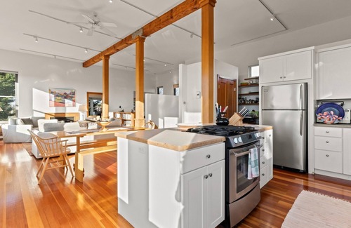 North Truro Casa | North Truro Bay View Contemporary