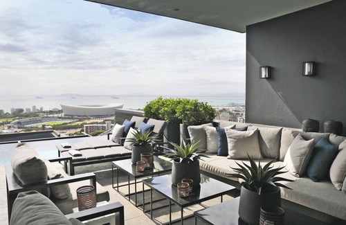 Green Point Villa | North Villa - "Where Every Day Feels Like a Breath of Fresh Air."