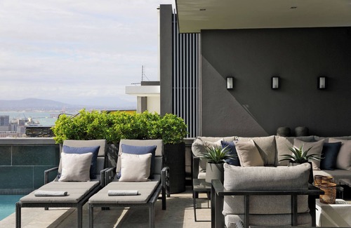 Green Point Villa | North Villa - "Where Every Day Feels Like a Breath of Fresh Air."