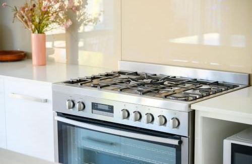 Jordan Springs Casa | North-West 5Br near Woolworths & Regatta Centre
