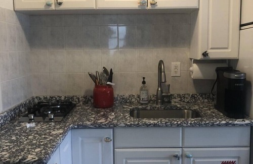 North Wildwood Condominio | North Wildwood Condo, pasos a la playa y piscina, $ 410. 00 a $ 965. 00 semanales.