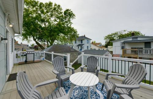 Cape May - Wildwood Casa | North Wildwood Home with Porch about 3 Blocks to Beach!