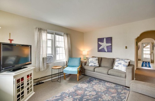 North Wildwood Apartamento | North Wildwood Vacation Rental about 1 Block to Beach!