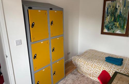 Northampton Casa | Northampton Oasis - 4 Bedroom House